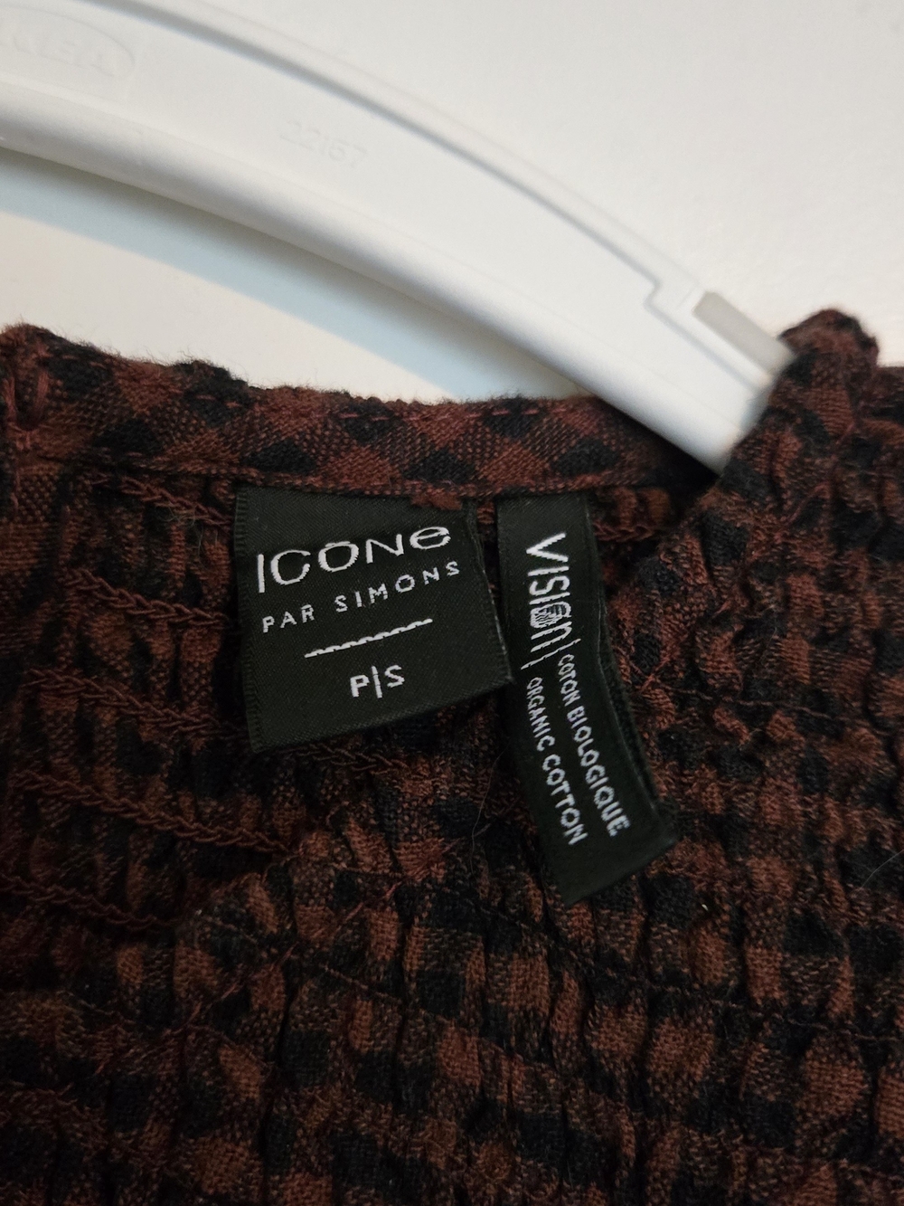 ICONE | Simons | Chocolate Seersucker Checkered Top